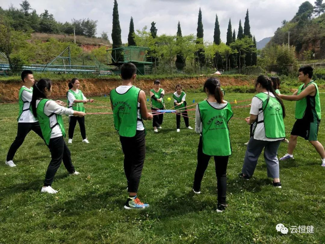 昆明市场建设球员集体努力，合作默契提升的简单介绍